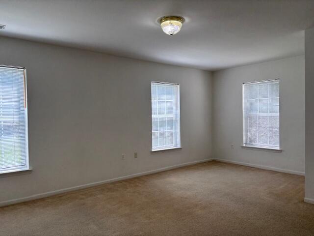 Building Photo - 2776 S Knightsbridge Cir