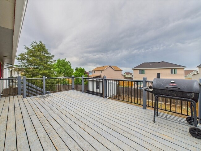 Building Photo - 1018 Rancher Dr