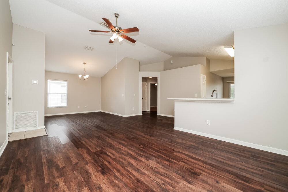 Building Photo - 6713 Summer Cove Dr