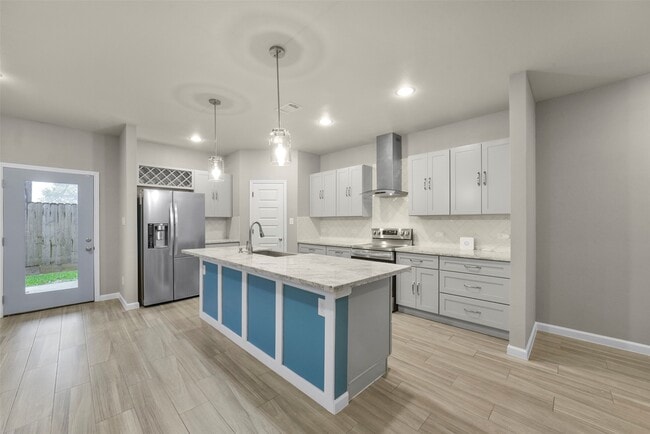 Building Photo - 10242 Bridgeland Ln