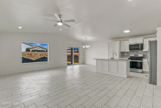 Building Photo - 12536 Cayo Norte Dr