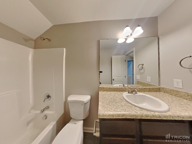 Building Photo - 162 Carissa Dr