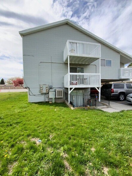 Building Photo - 3538 Parkway Blvd