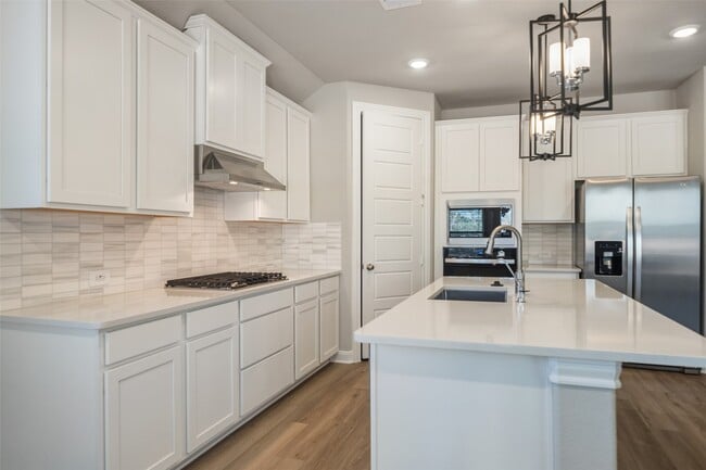 Building Photo - 17716 Ml Mnr Dr