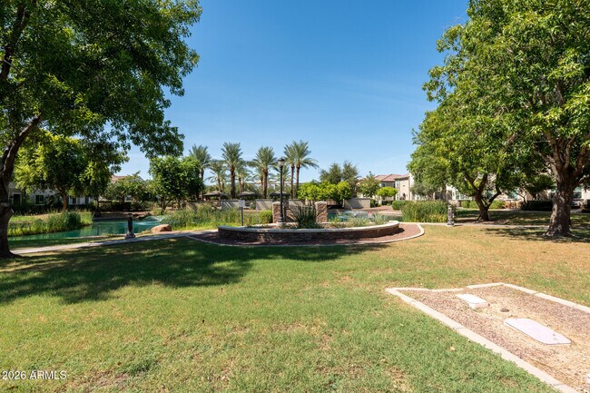 Building Photo - 2670 S Voyager Dr
