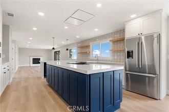 Building Photo - 3019 Cresta Way