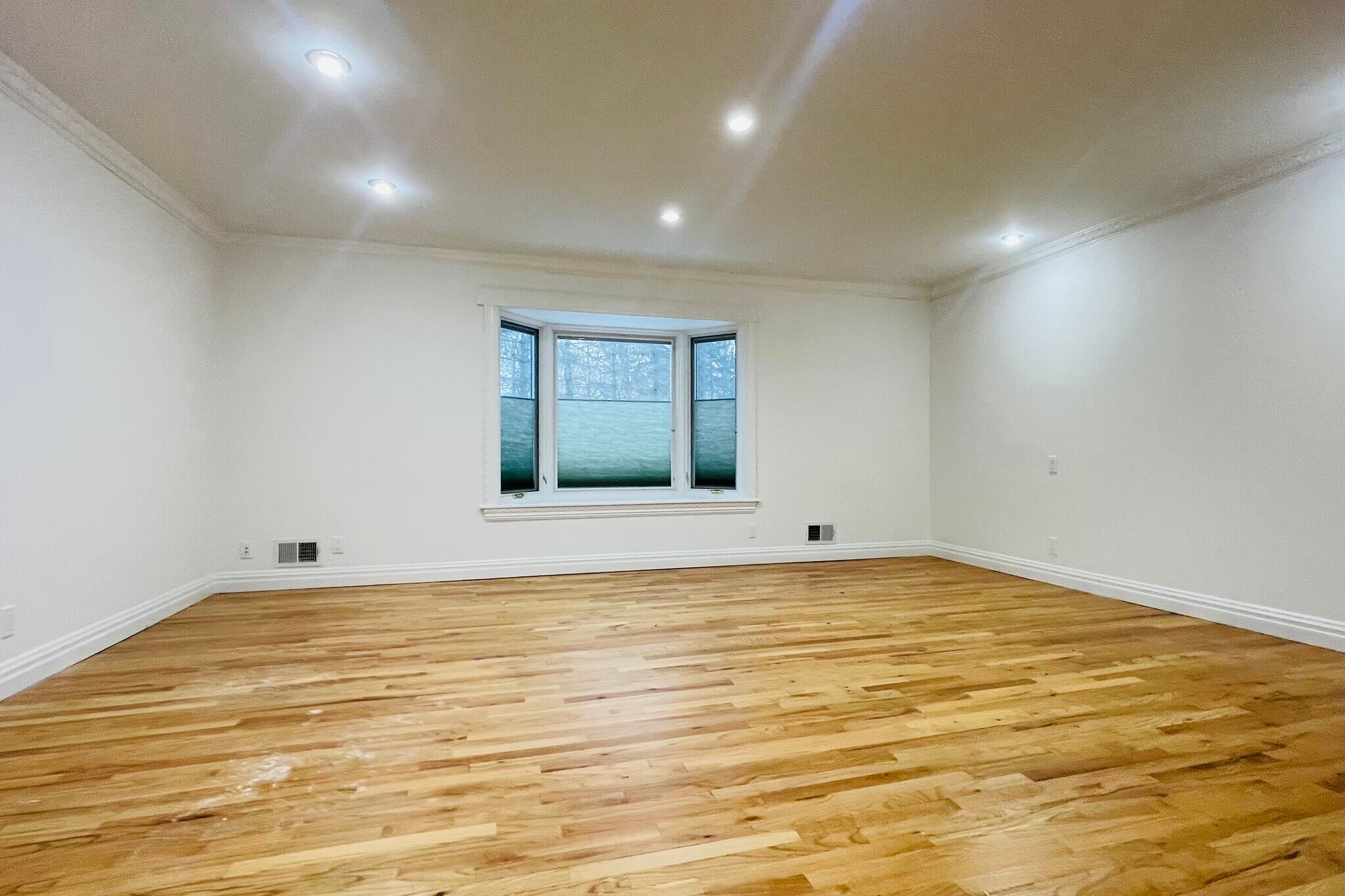 Building Photo - 164 Rock Creek Ln