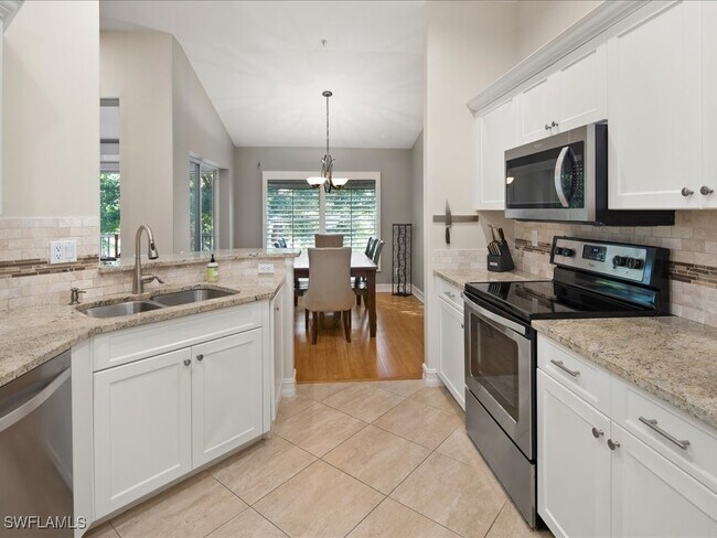 Building Photo - 793 Carrick Bend Cir