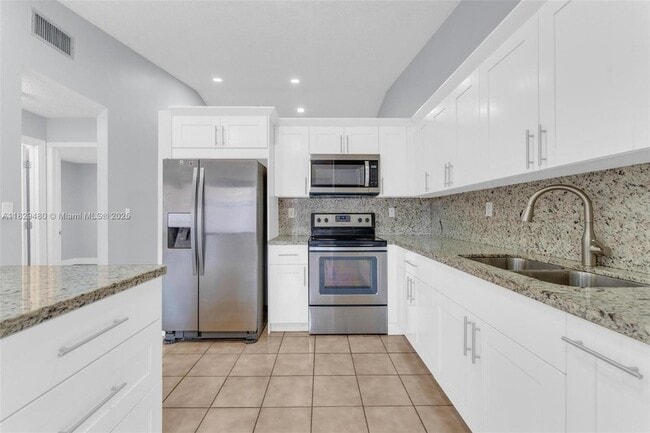 Building Photo - 14711 SW 61st Terrace