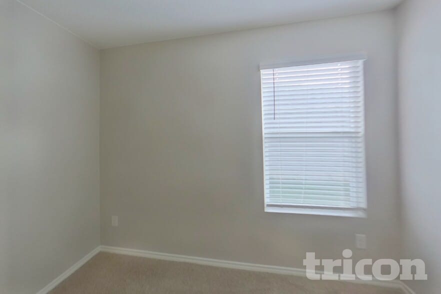 Building Photo - 1016 Adler Way