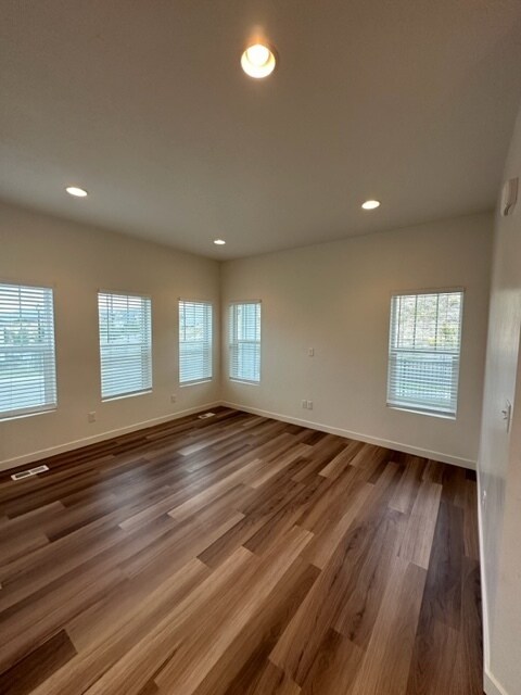 Building Photo - Adorable 4 bedroom Townhome in Lehi
