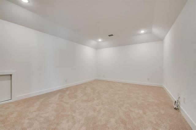 Building Photo - 821 Reynolds Dr