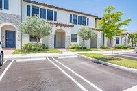 Building Photo - 11811 SW 246 Terrace