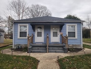 Building Photo - Left Side of Duplex