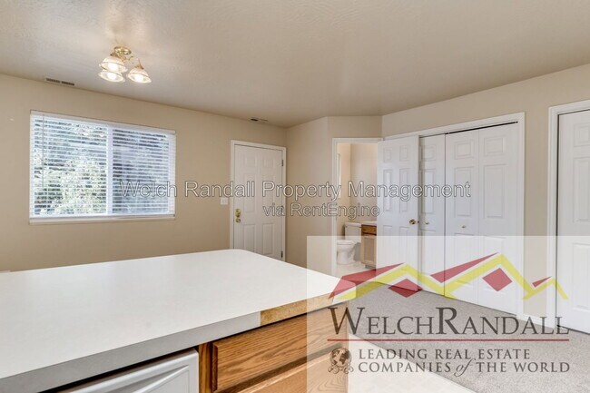 Building Photo - 478 E 2600 N
