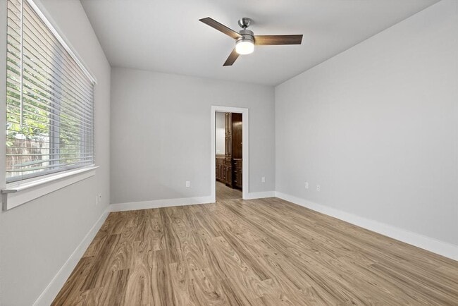 Building Photo - 1125 Walton Ln