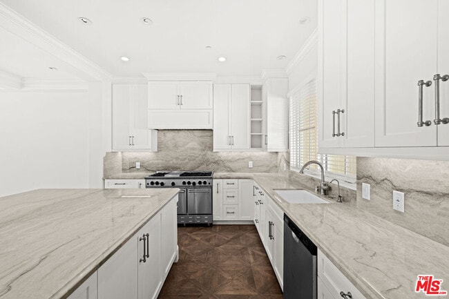 Building Photo - 201c Avenue A