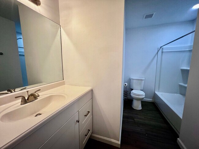 Building Photo - Newly renovated home in the Historic South Norfolk Neighborhood.