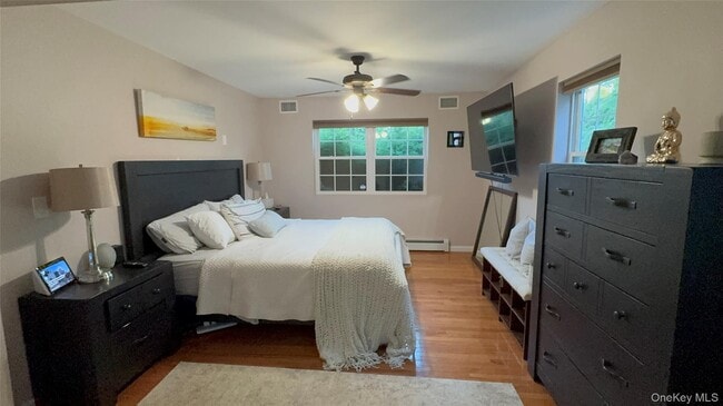 Building Photo - 30 Lewis Rd