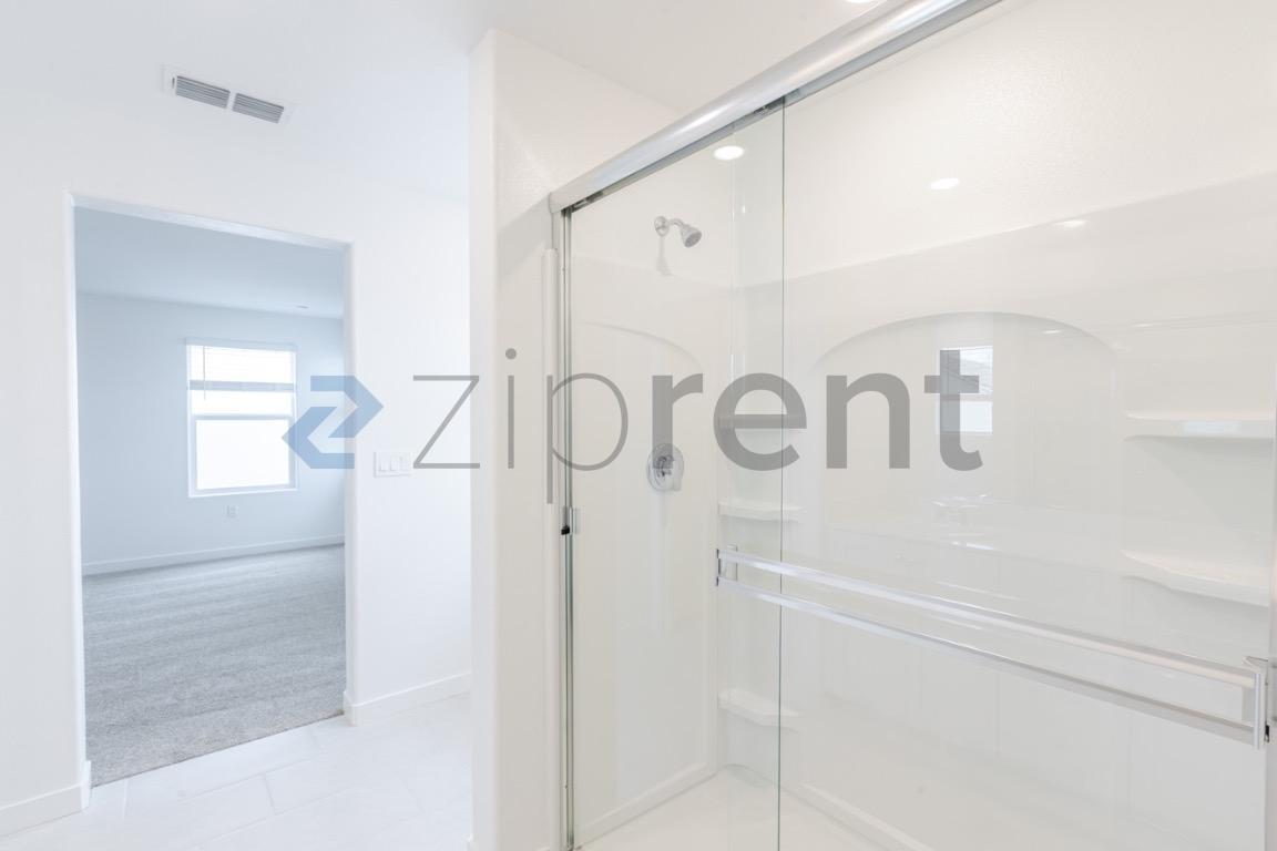 Building Photo - 8399 Sinesky Wy