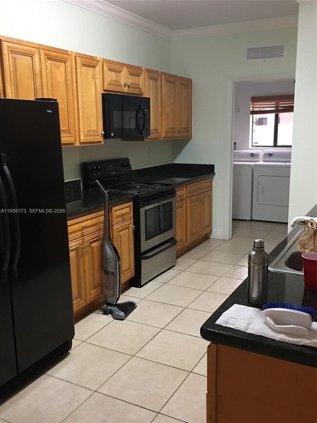 Building Photo - 3344 SW 147th Pl