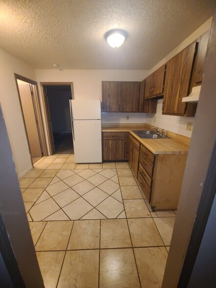 Building Photo - 105 Pelican Dr