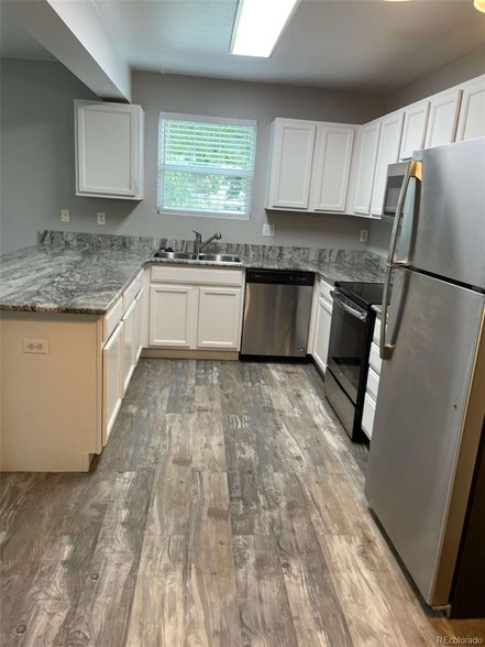 Building Photo - 32 N Harlan St