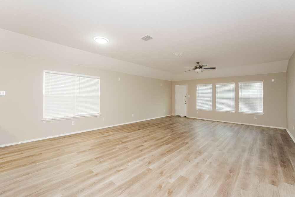 Building Photo - 3737 Sapphire St