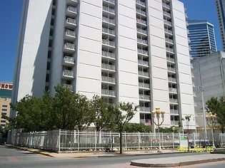 Primary Photo - Best of Life Park Apartments