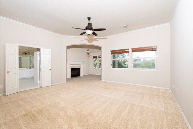 Building Photo - 24319 Bay Hill Blvd