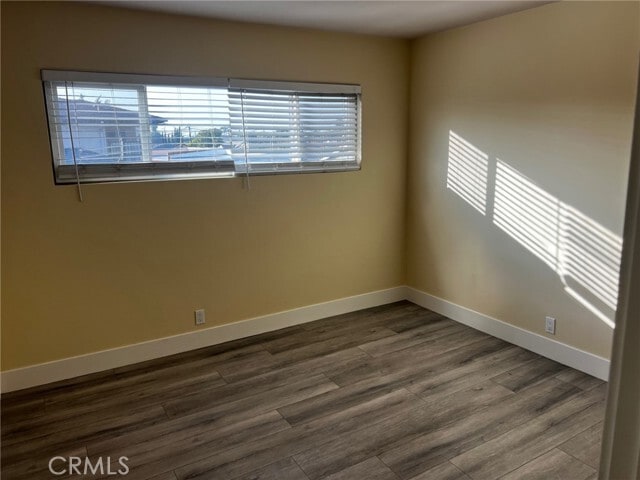 Building Photo - 4059 W 142nd St