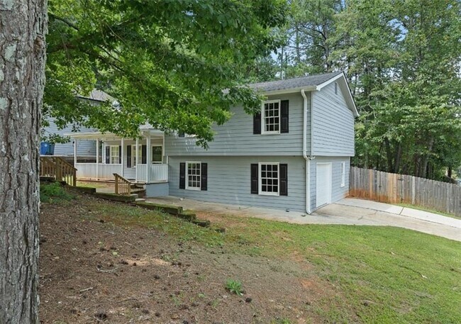 Primary Photo - 1301 Daniel Ln