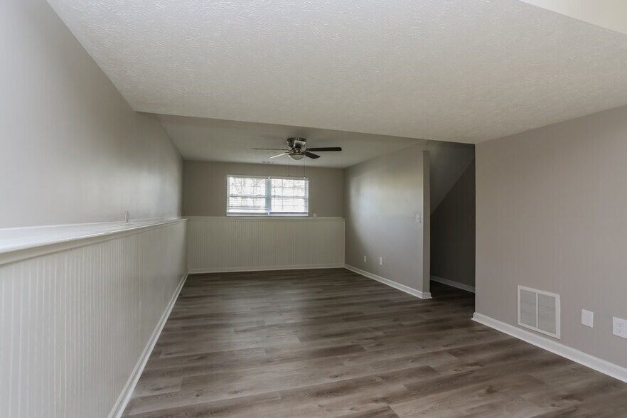 Building Photo - 861 Hurlock Ln