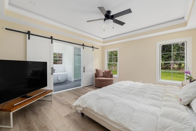 Building Photo - 1332 S Rd