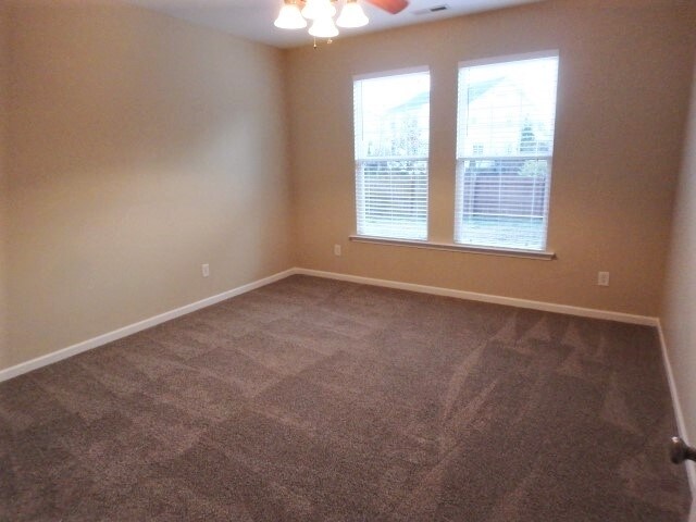 Building Photo - 1606 Hayesville Dr