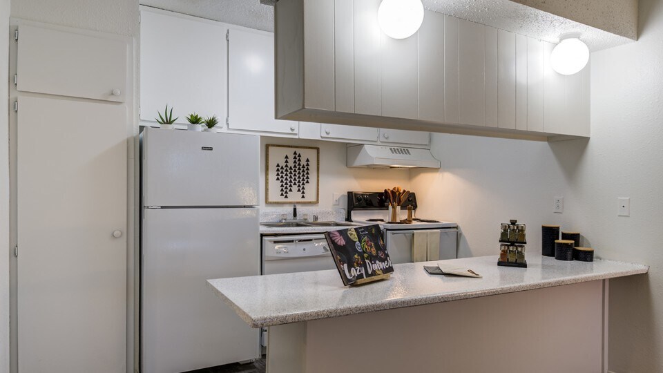 Alturas Andrews 4201 Andrews Hwy Midland TX 79703 Apartment Finder