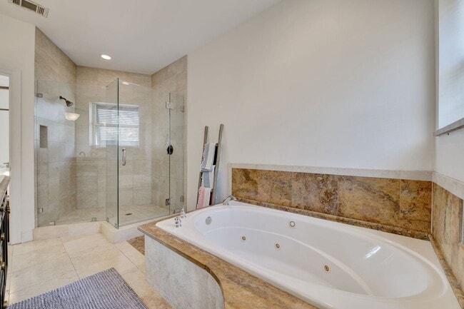 Building Photo - One of a Kind! Santa Rosa Beach Main home ...