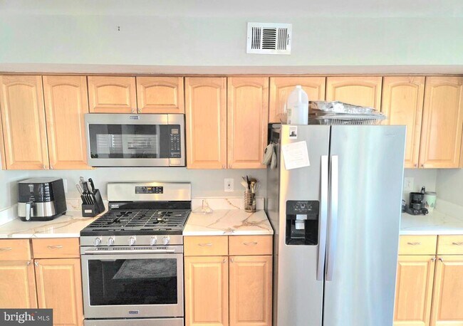 Building Photo - 1604 Post Oak Dr