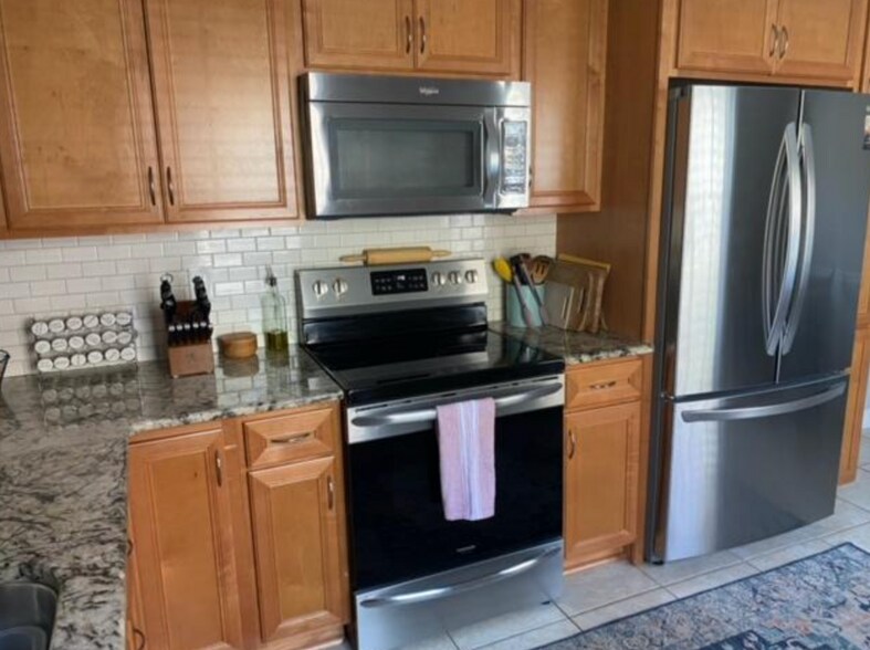 Building Photo - 3144 Morningside Dr
