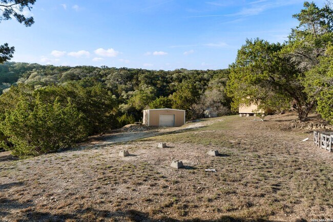 Building Photo - 11.7 Private Acres • All Bills Paid • Fully Furnished Option • Hill Country Views • 500 Sq Ft Wor...