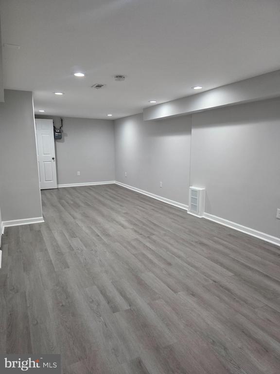 Building Photo - 2717 Woodland Ave