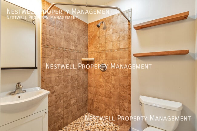 Building Photo - Great 3-bed Home in Midvale