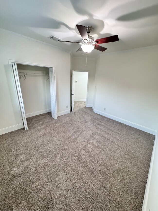 Building Photo - 15833 Bent Rose Way