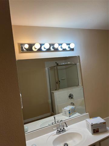 Building Photo - 9929 Dryden Ln