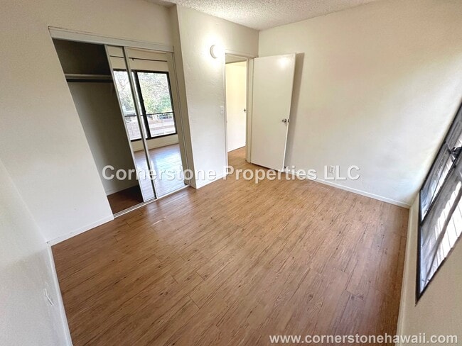 Building Photo - 87-122-122 Helelua St