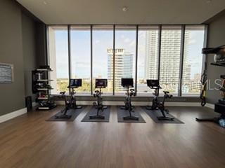 Building Photo - 275 1st Ave S