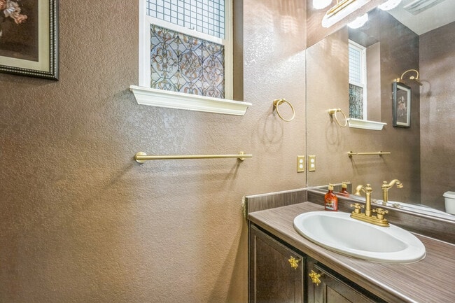 Building Photo - 5153 Chicory Cir