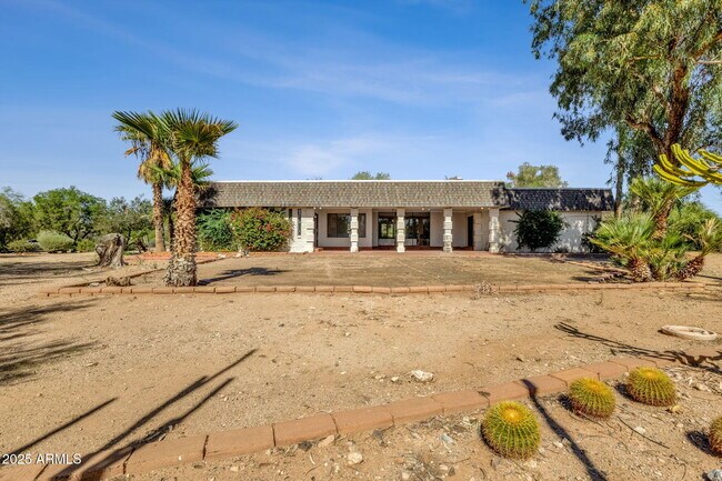 Building Photo - 12323 E Appaloosa Pl