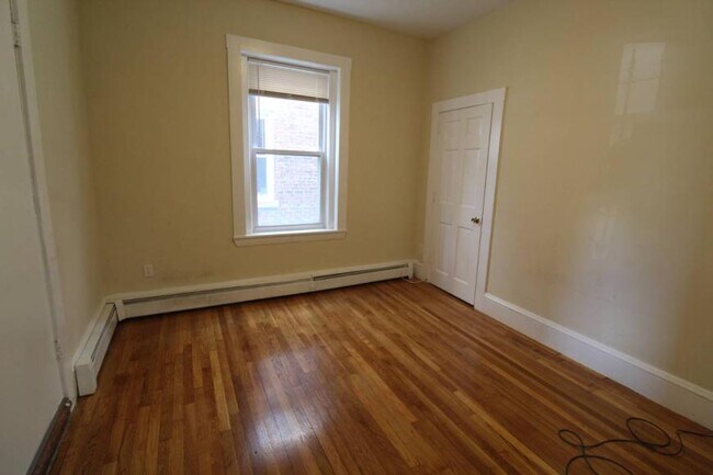 Building Photo - 4.0 bedroom in Cambridge Massachusetts 02139