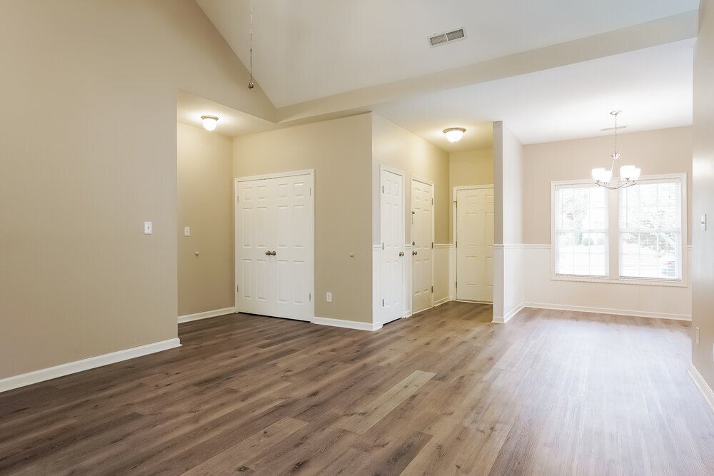Building Photo - 3712 Blue Blossom Dr